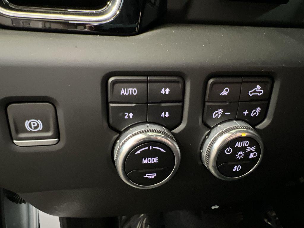 new 2025 GMC Sierra 2500 car, priced at $80,497