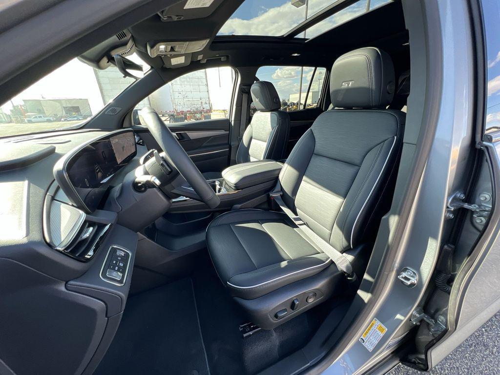 new 2026 Buick Enclave car, priced at $55,805