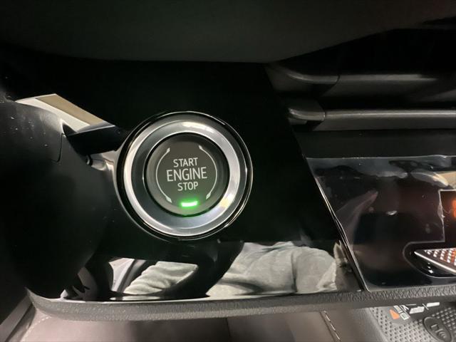 new 2025 Buick Envision car, priced at $38,240