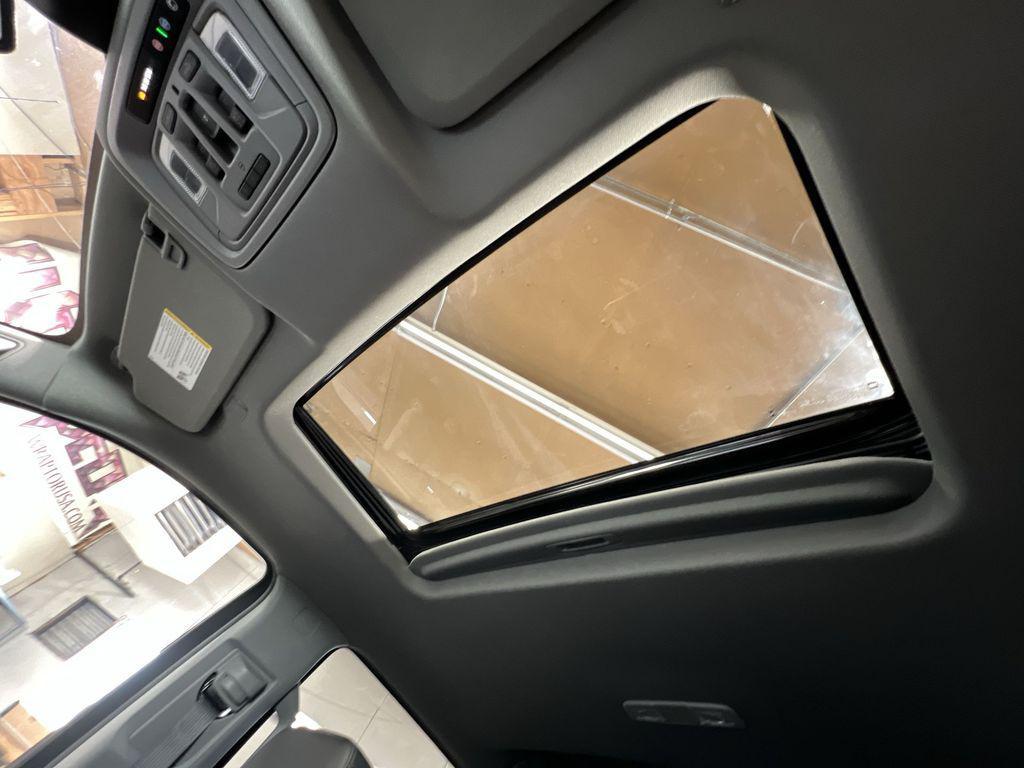 new 2025 GMC Sierra 1500 car, priced at $58,137