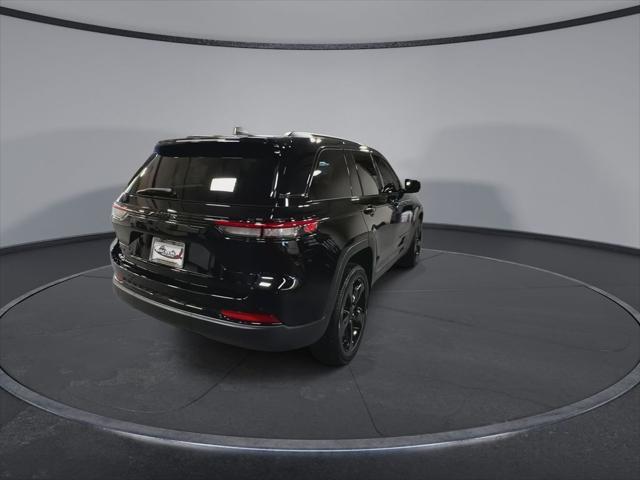 used 2023 Jeep Grand Cherokee car, priced at $35,025
