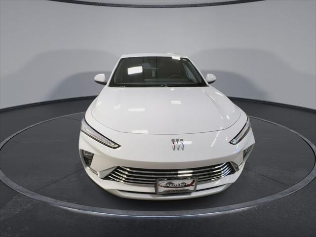new 2025 Buick Envista car, priced at $25,685