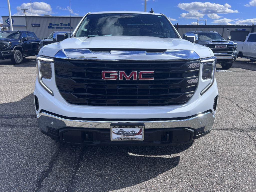 new 2024 GMC Sierra 1500 car, priced at $41,013