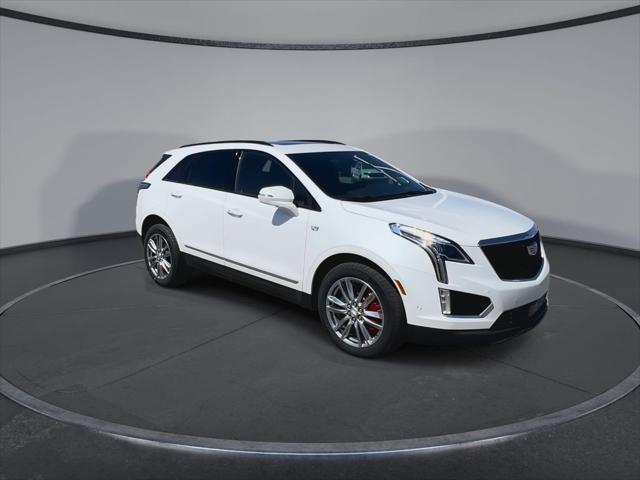 new 2024 Cadillac XT5 car, priced at $58,565