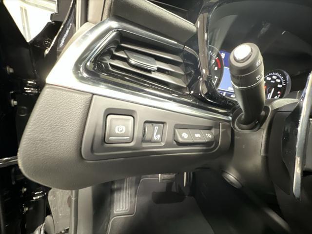 new 2025 Cadillac XT6 car, priced at $72,165