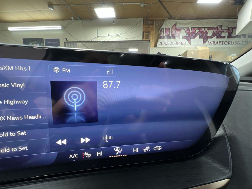 new 2025 Buick Envision car, priced at $40,919
