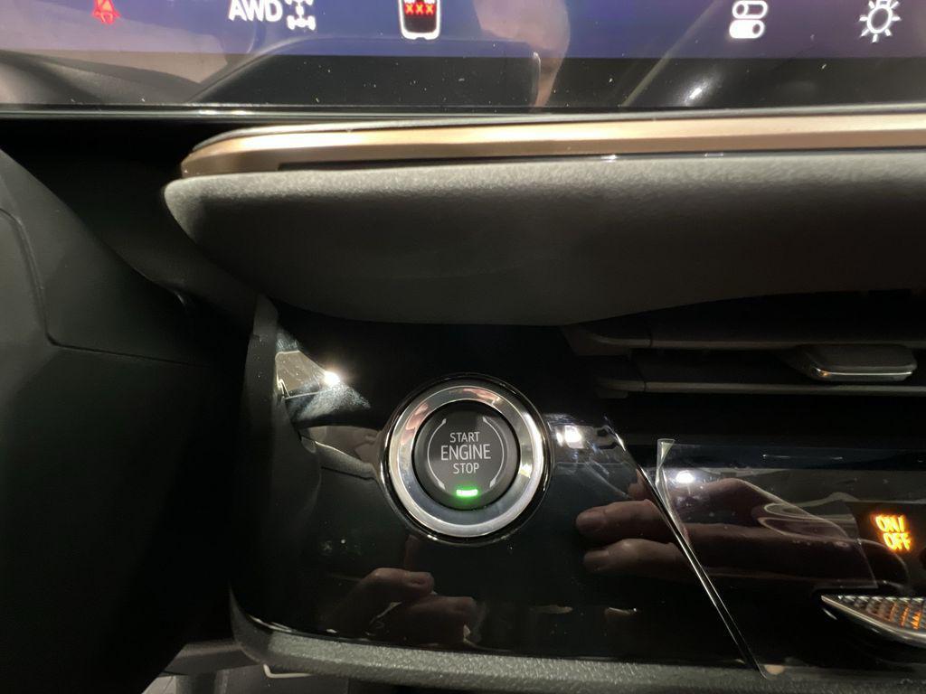 new 2025 Buick Envision car, priced at $40,919