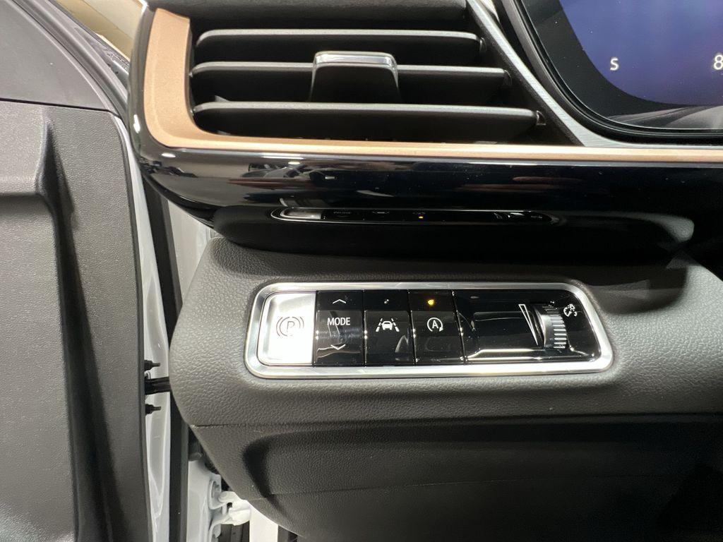 new 2025 Buick Envision car, priced at $40,919