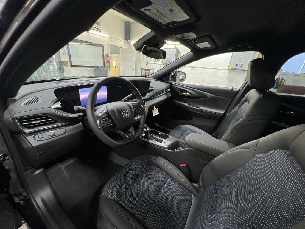 new 2025 Buick Envista car, priced at $25,180