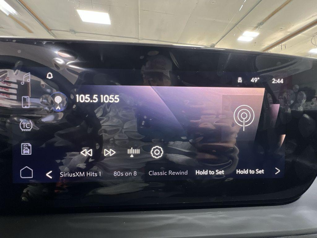 new 2025 Buick Envista car, priced at $25,180