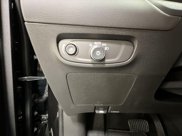 new 2025 Buick Encore GX car, priced at $35,085