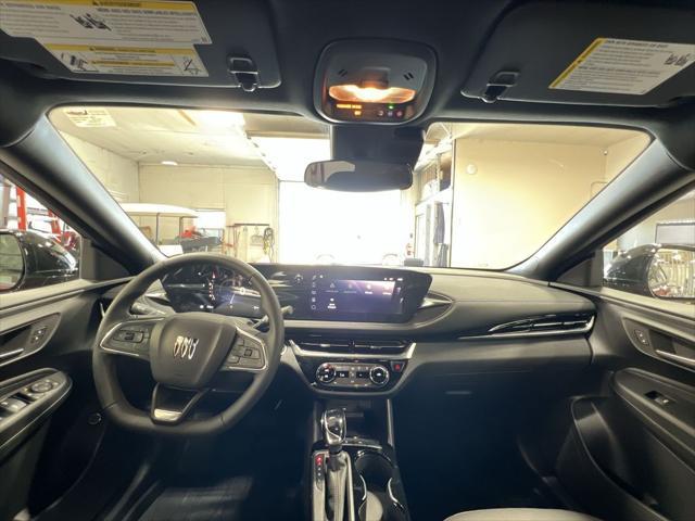 new 2025 Buick Envista car, priced at $26,707