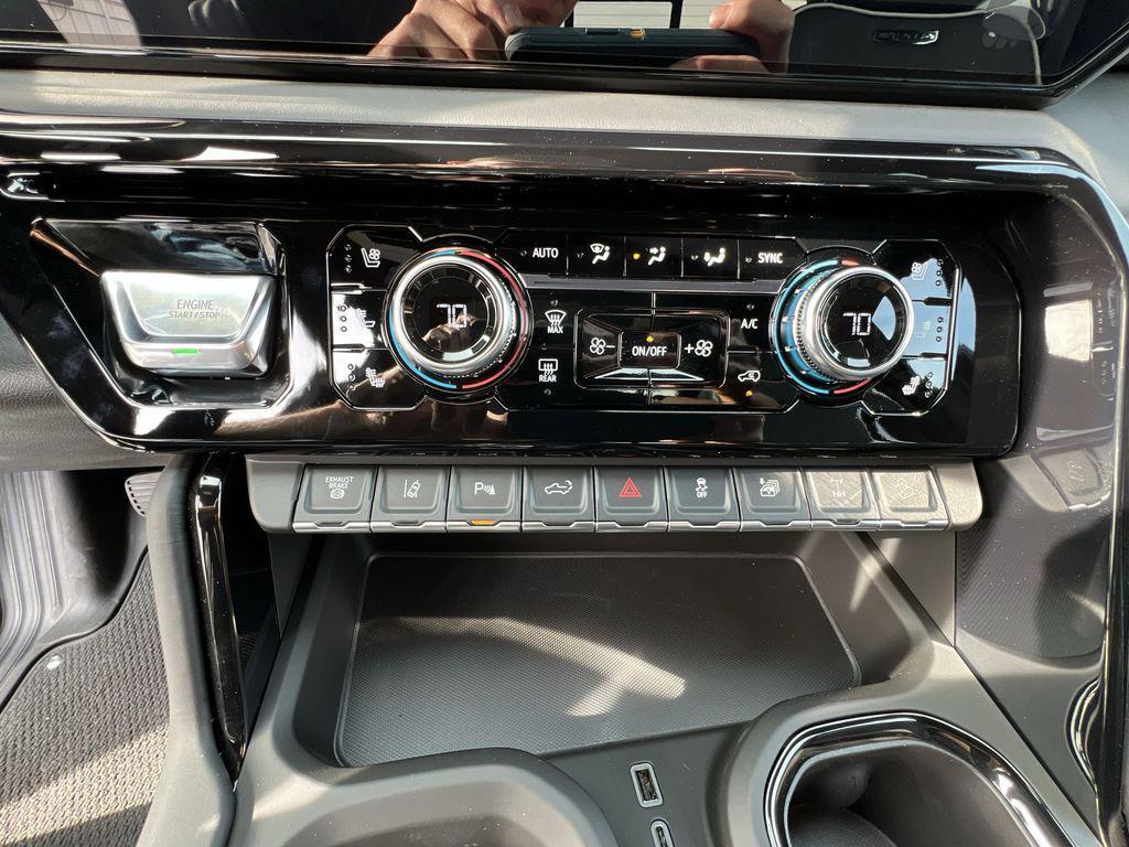 new 2026 GMC Sierra 2500 car, priced at $96,280