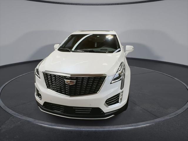 new 2025 Cadillac XT5 car, priced at $60,565