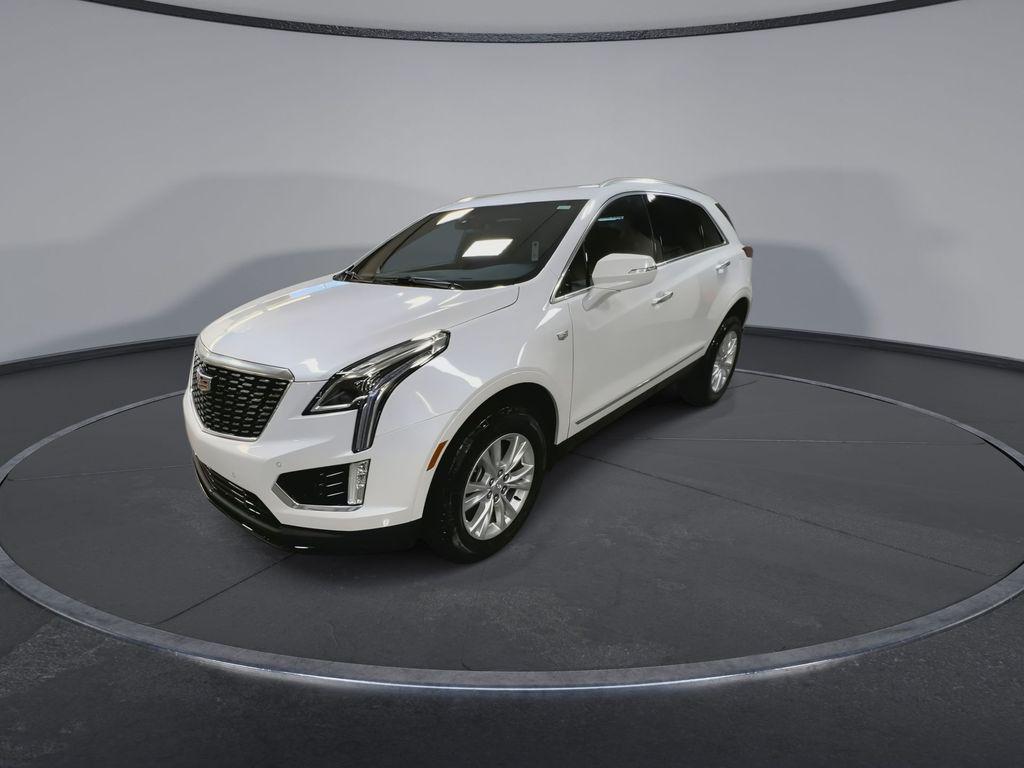 new 2025 Cadillac XT5 car, priced at $45,228
