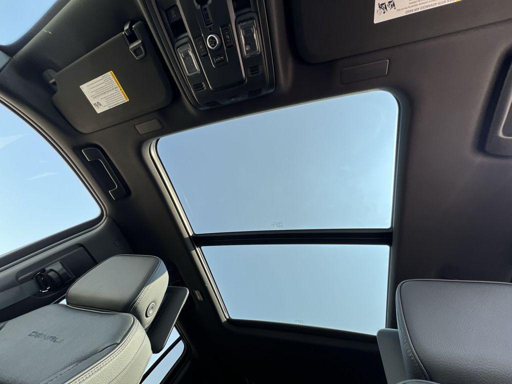 new 2025 GMC Yukon XL car, priced at $98,020