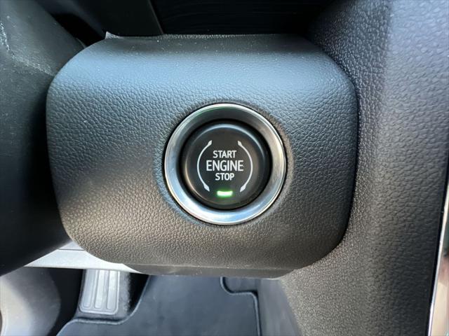 new 2025 GMC Acadia car, priced at $44,395