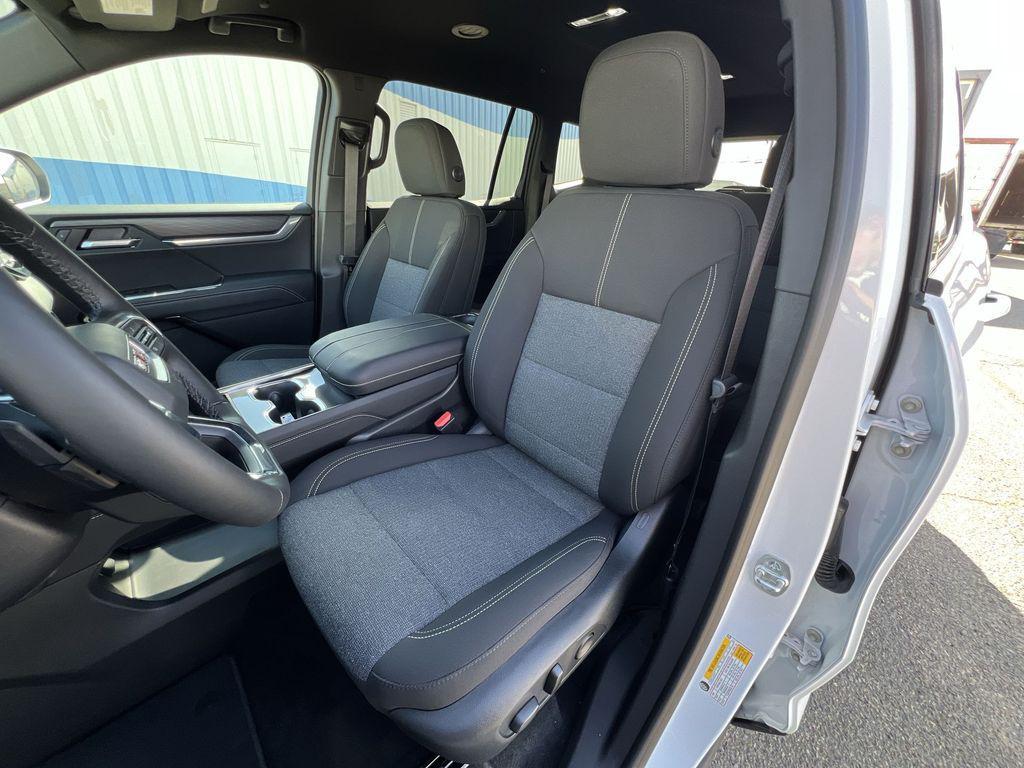 new 2025 GMC Acadia car, priced at $42,991
