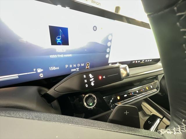 new 2025 Buick Envision car, priced at $37,240
