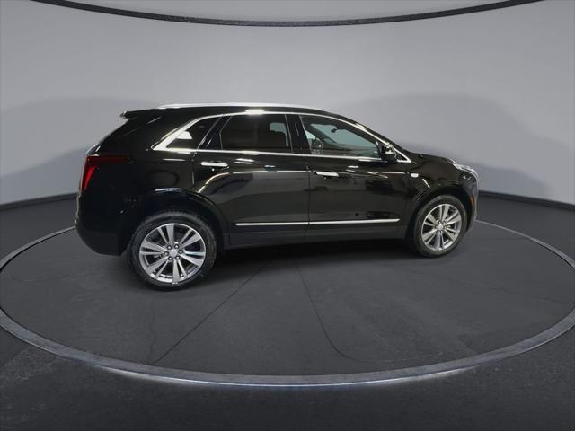 new 2025 Cadillac XT5 car, priced at $56,390