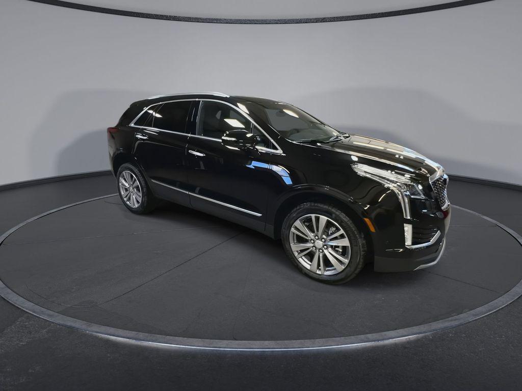 new 2025 Cadillac XT5 car, priced at $55,023