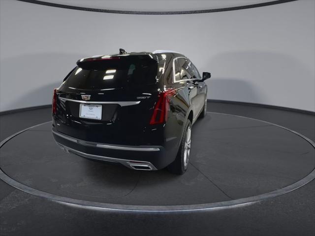 new 2025 Cadillac XT5 car, priced at $56,390