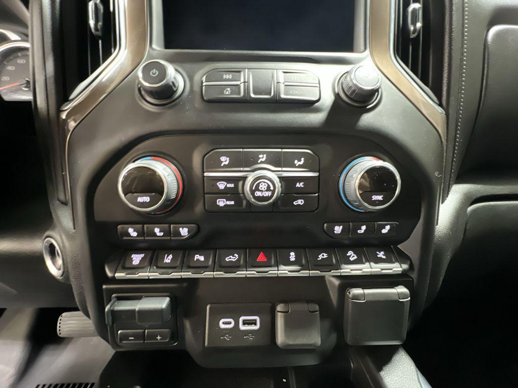 used 2022 Chevrolet Silverado 3500 car, priced at $60,918