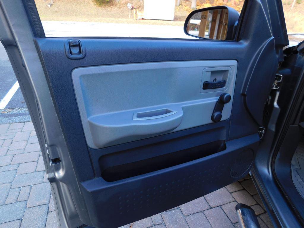 used 2009 Dodge Dakota car, priced at $8,988