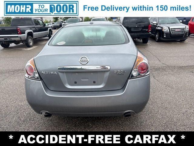 used 2009 Nissan Altima car, priced at $3,500