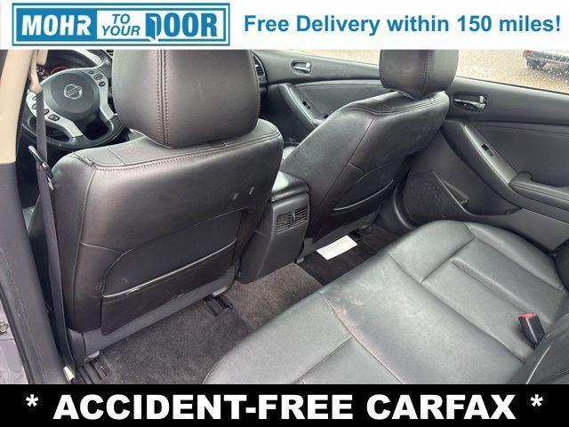 used 2009 Nissan Altima car, priced at $3,500