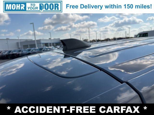 used 2022 Chevrolet Equinox car, priced at $17,300