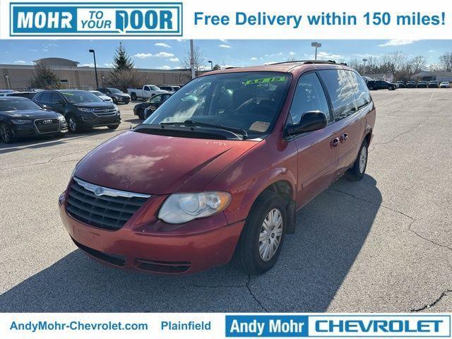 used 2007 Chrysler Town & Country car, priced at $2,500