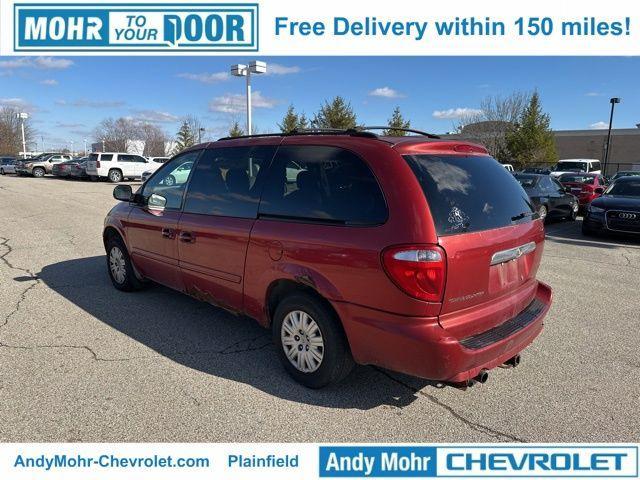 used 2007 Chrysler Town & Country car, priced at $2,500