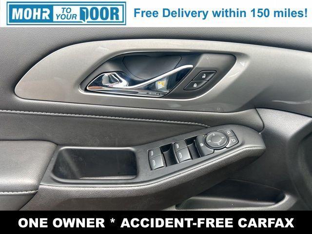 used 2023 Chevrolet Traverse car, priced at $30,700