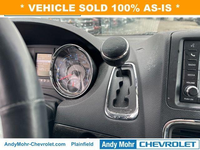 used 2014 Chrysler Town & Country car, priced at $7,000