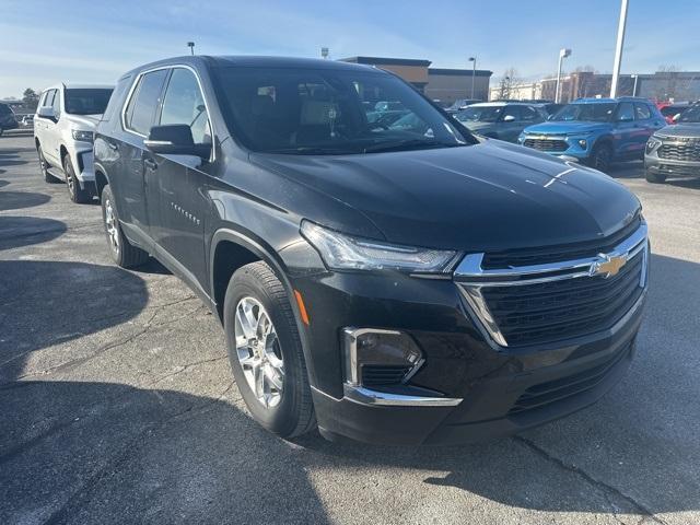 used 2023 Chevrolet Traverse car, priced at $30,000