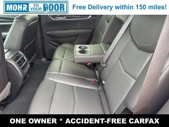 used 2021 Cadillac XT5 car, priced at $25,000