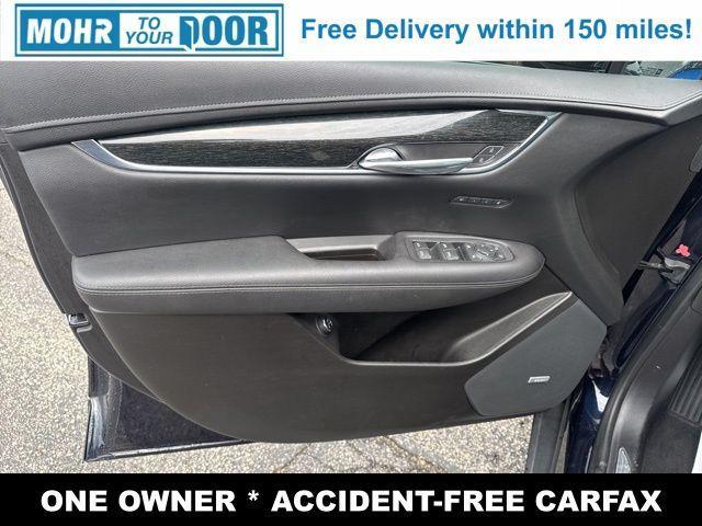 used 2021 Cadillac XT5 car, priced at $25,000