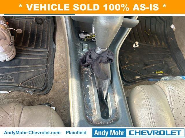 used 2002 Pontiac Grand Prix car, priced at $2,500