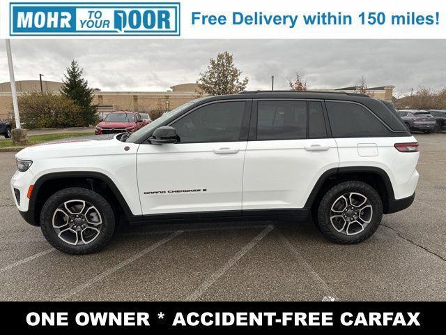 used 2022 Jeep Grand Cherokee car, priced at $32,000