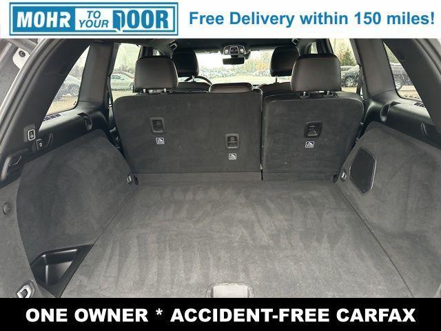 used 2022 Jeep Grand Cherokee car, priced at $32,000