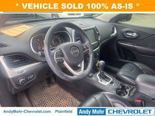 used 2015 Jeep Cherokee car, priced at $5,500