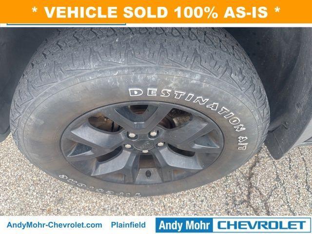 used 2015 Jeep Cherokee car, priced at $5,500