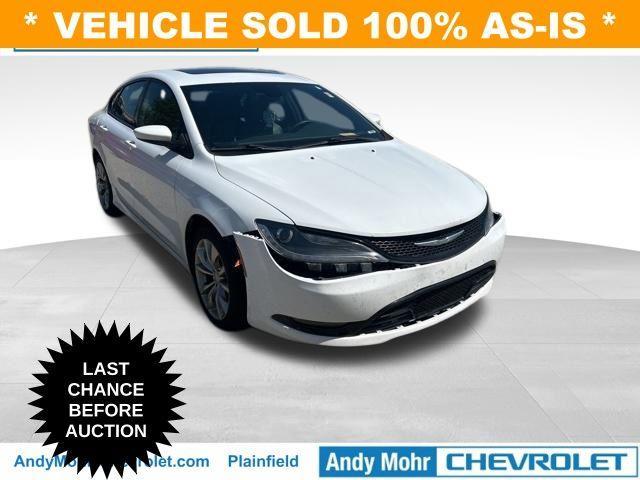 used 2015 Chrysler 200 car, priced at $4,000
