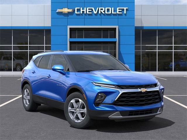 new 2025 Chevrolet Blazer car, priced at $37,550