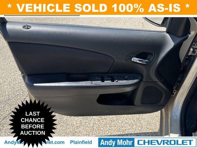 used 2014 Chrysler 200 car, priced at $3,000