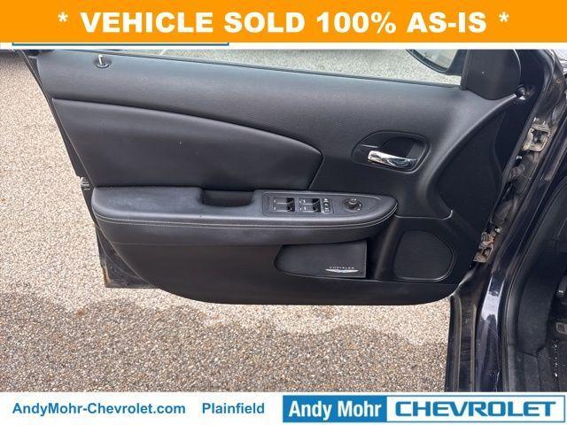 used 2012 Chrysler 200 car, priced at $4,000