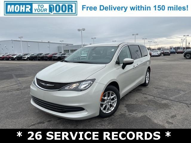 used 2017 Chrysler Pacifica car, priced at $12,000