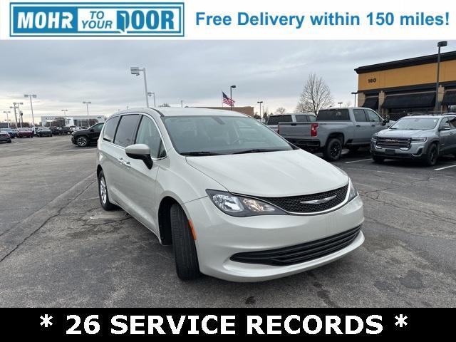 used 2017 Chrysler Pacifica car, priced at $14,500