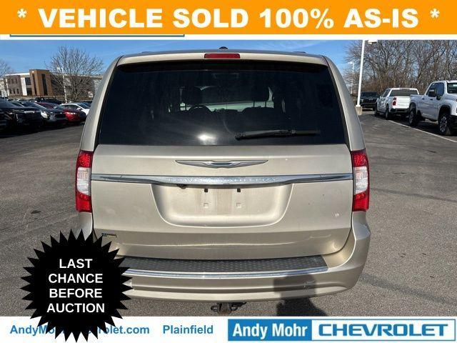 used 2016 Chrysler Town & Country car, priced at $7,500